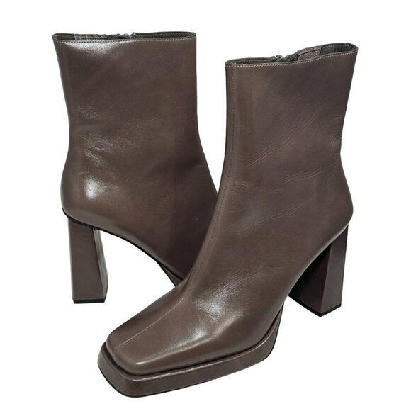 Jeffrey Campbell Maximal-Lo Booties in Taupe Leather Square Toe Size 10 - Picture 1 of 4